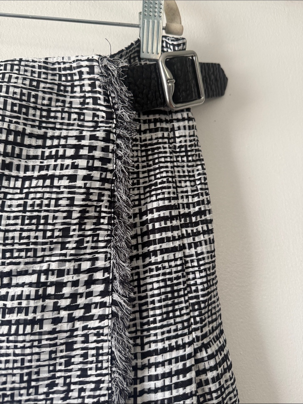 Burberry Black and White Fringe Wrap A-Line Skirt - Picture 4 of 6